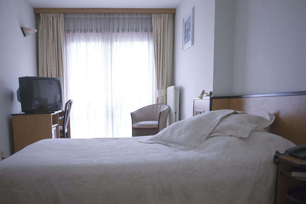 Hotel Des Zouaves Coxyde Chambre photo